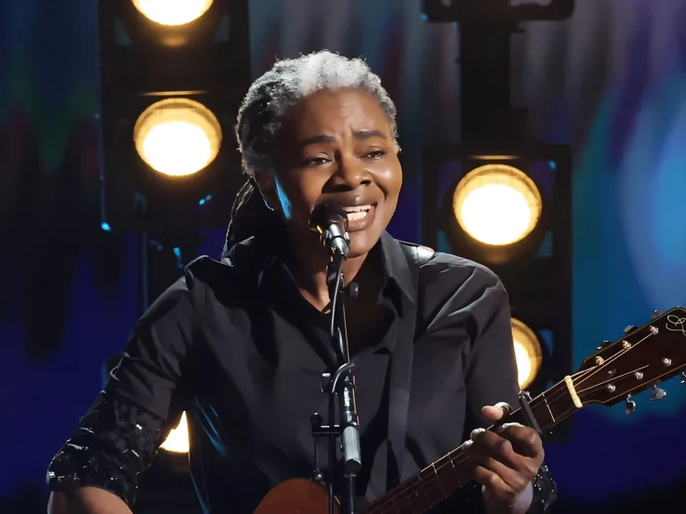 Tracy Chapman Net Worth 2024 - Age, Bio, Husband, Height, Secrets & Facts!